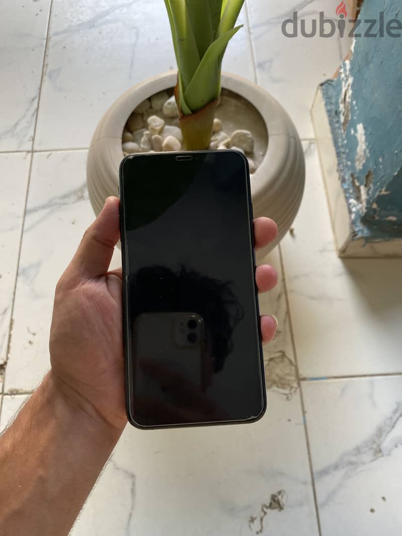 Apple - iPhone XS Max 6