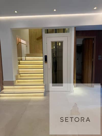Svilla for sale in sarai new cairo compound 5th settlement next to madinaty and auc , bloomfields (2floors) full privacy corner