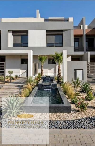 With a minimum down payment of 5%, townhouses ready for immediate sale in front of the Green River in Blue Vert on the Sheikh Zayed axis.