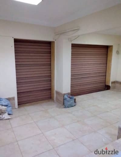 Showroom for sale at a prime location in Glem, the third number from the sea