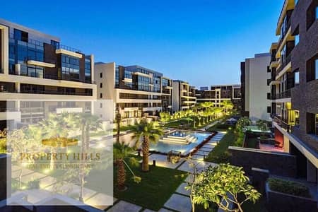 An apartment fully finished in the Fifth Settlement less than its price in the most elegant and distinguished compound, Waterway, with a very large area and a stunning landscape view, in installment over the longest years without interest.