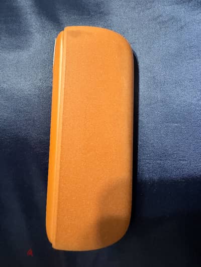IQOS ILUMA I VIVID TERRACOTTA