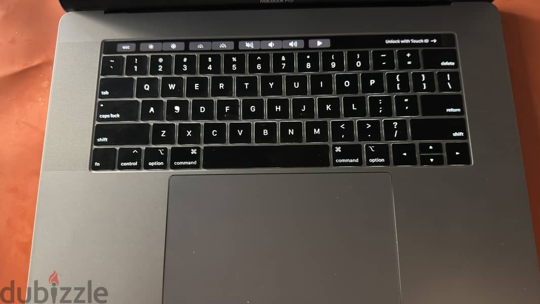 MacBook Pro 2019 8