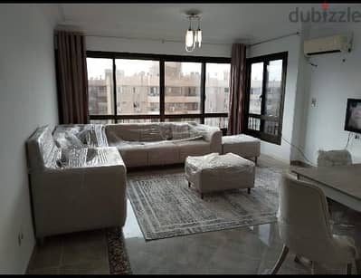فرصه لراغبي الاستثمار وحده تجاريه اداريه بمصر الجديده متاجره ب١٠ الاف