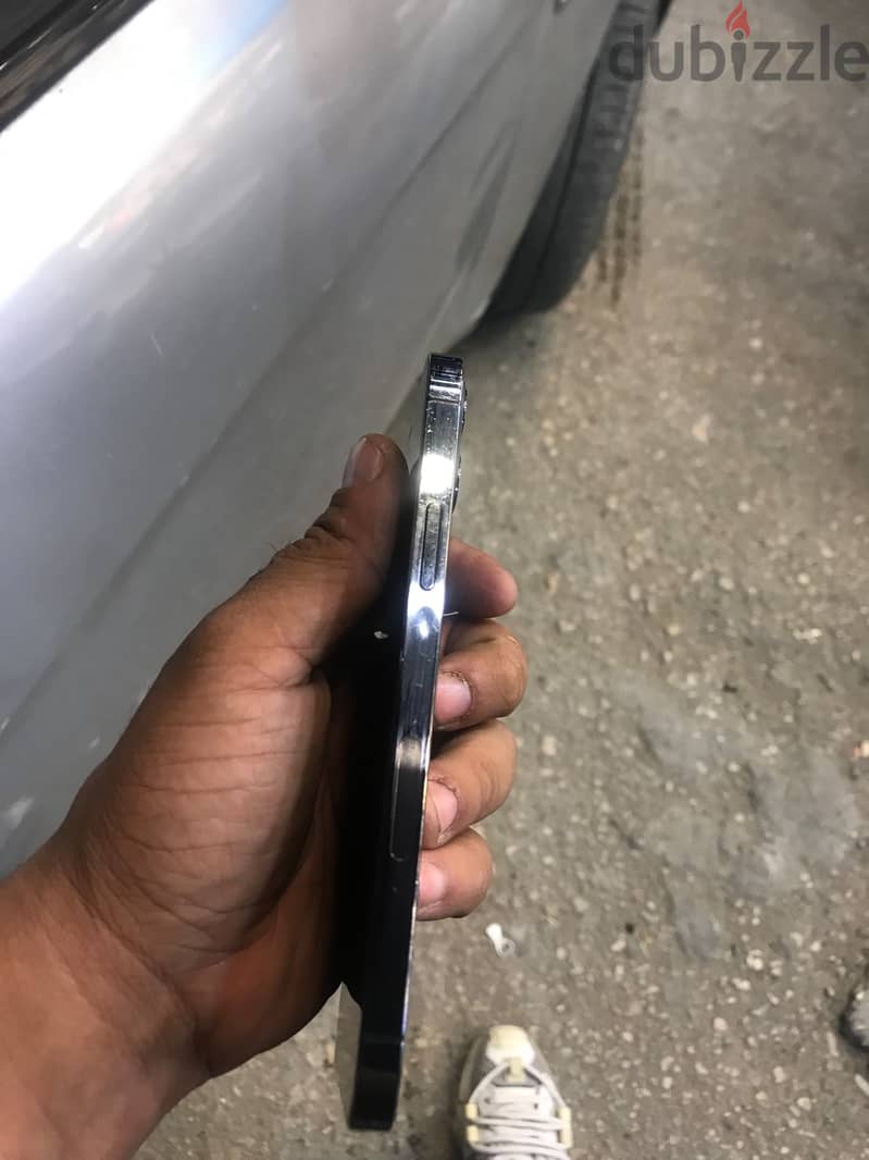 iphone 12 pro 2