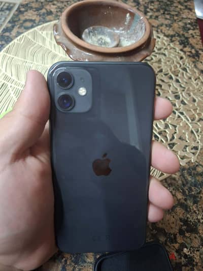 iPhone 11 للبيع