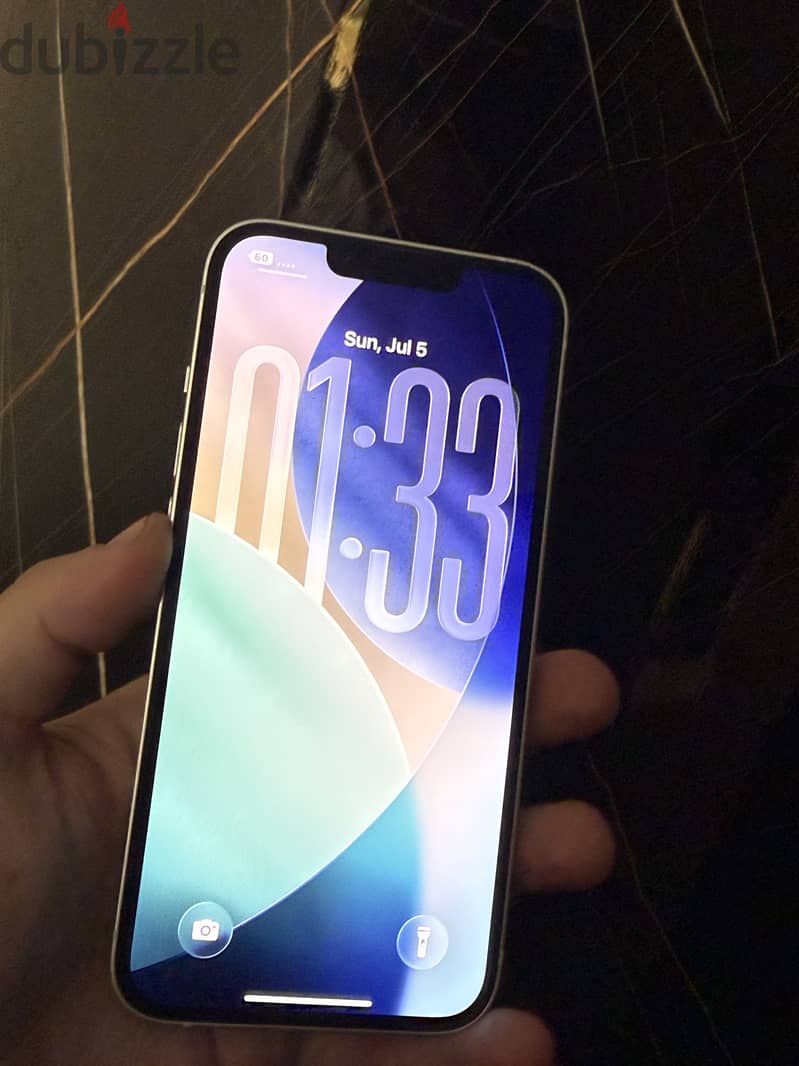 IPhone 13 7