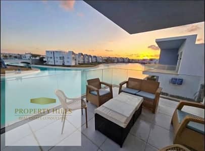 A fully finished chalet with a 5% down payment double view in the most distinctive villages of the coast next to La Vista and Marassi, Vokabay and the village of Mazarin