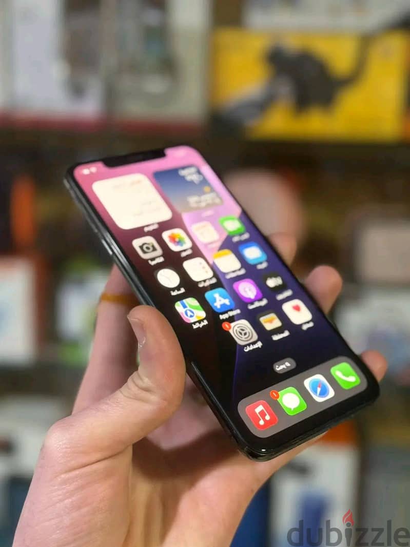Apple - iPhone XS Max 1