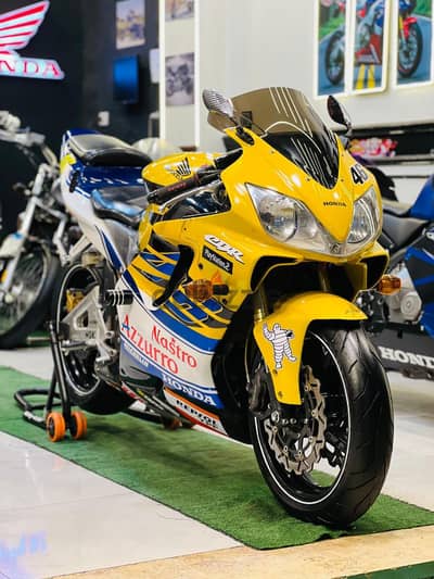 ريس honda F4i sport