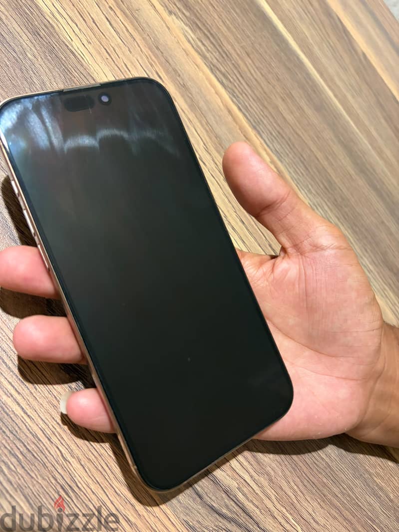 Apple - iPhone 16 Pro Max 4