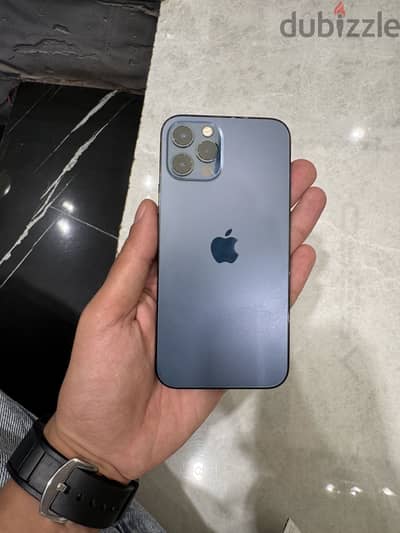 آبل - آيفون 12 برو