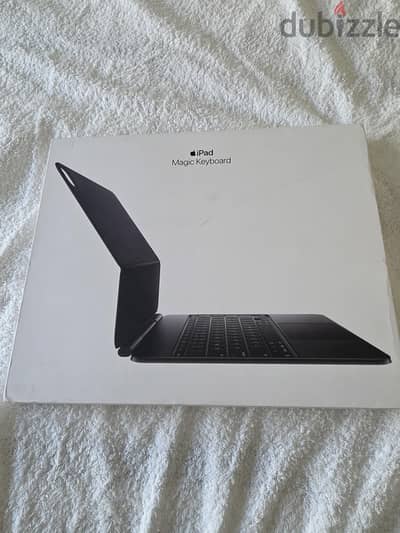 Apple Magic Keyboard For ipad pro 13 inch M4 or m5 black Arabic