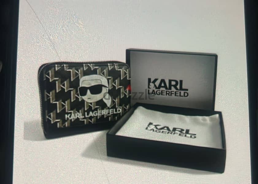 Wallet 1