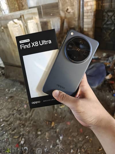 OPPO Find X8 Ultra 512/16 د بكل مشتملاته حاله ممتازه عليه ضريبه