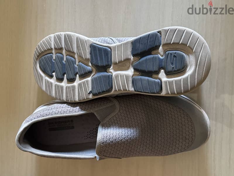 Skecher مقاس ٤٦ 2