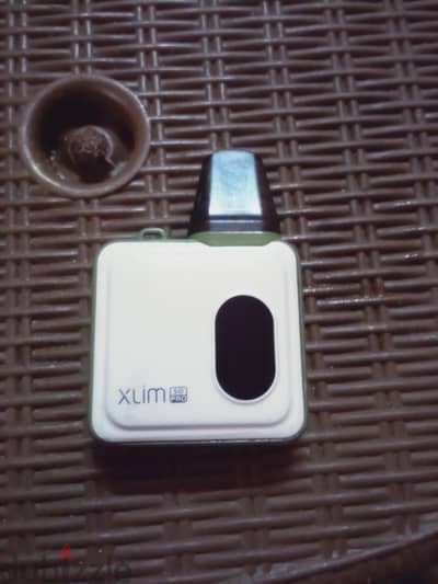 بيع سجاير اكترونيه  xlim sq pro