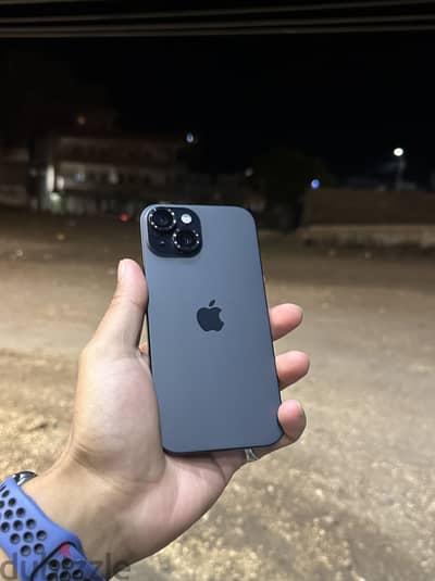 آبل - آيفون 15