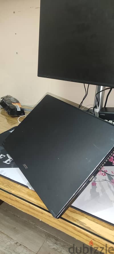 Acer Aspire 7 - جيمنج ورندرة بحالة ممتازة