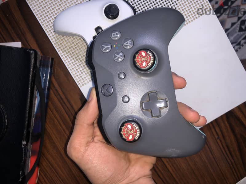 Xbox one s 6
