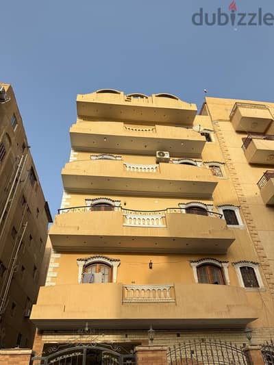 شقة متشطبة ثاني بلكونة ٢٢٠ متر