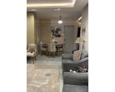 اقل سعر شقه 3غرف بحديقة للبيع فى كمبوند جاليريا موون فالى  Apartment for sale Galleria Moon Valley Compound