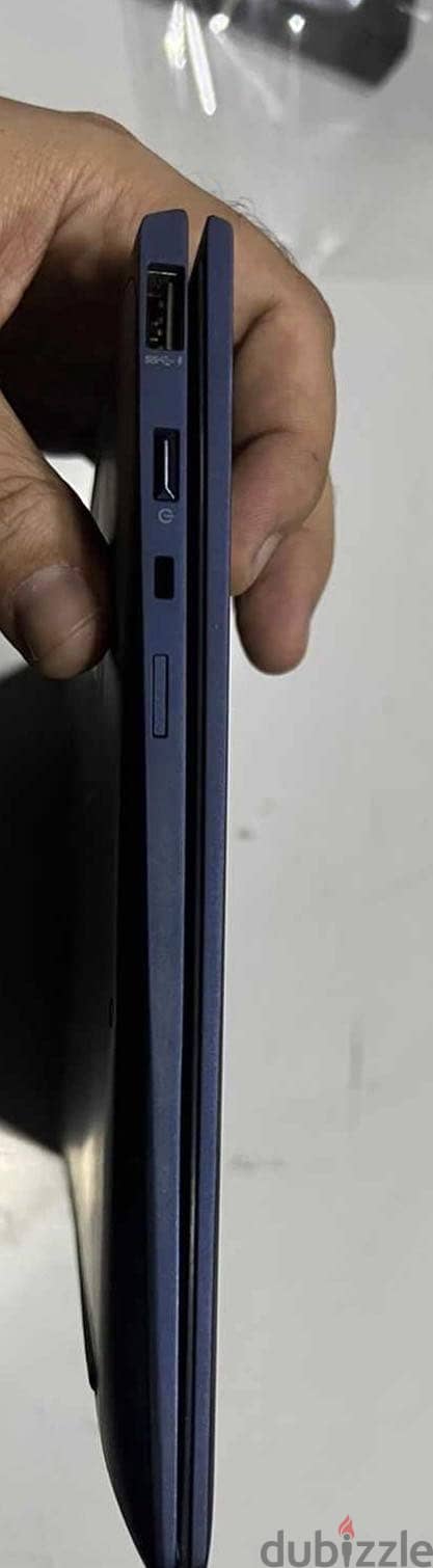 Hp dragonfly 4