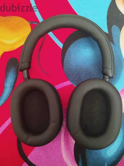 Sony WH1000XM5 headset