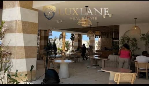 Seashore Ras Alhikma للبيع بسعر لقطه في سيشور راس الحكمه شاليه 96 متر