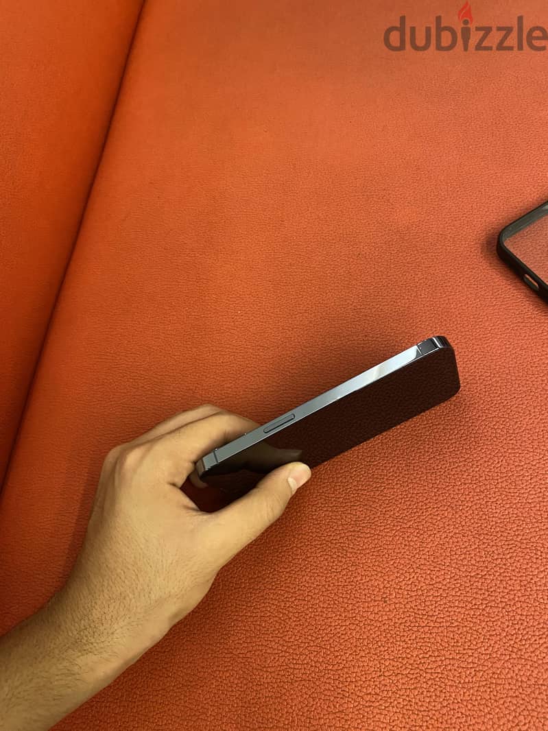 Apple - iPhone 13 Pro 1