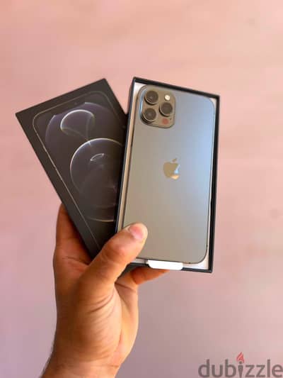 Apple - iPhone 12 Pro Max بحالة ممتازه اول مستخدم