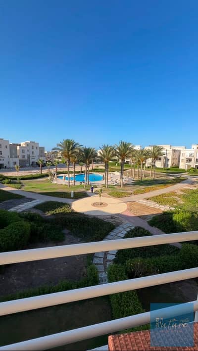 Hot Deal: Chalet for rent in Amwaj – Pool and sea view, second floor with roof, 2 bedrooms and 1 bathroom - Amwaj North Coast.