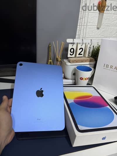 iPad + Magic Keyboard