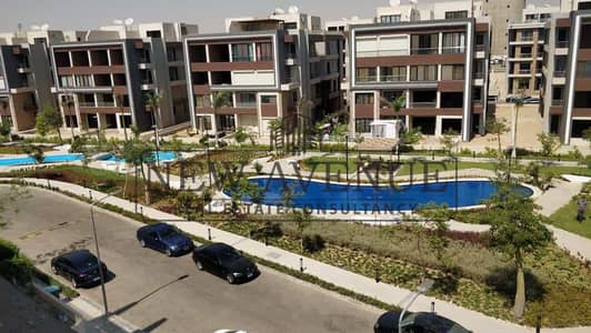 شقة بحديقة خاصة للبيع في ميدتاون القاهرة الجديدة Midtown New Cairo نصف تشطيب جاهزة للاستلام، بموقع مميز مع جراج وحديقة