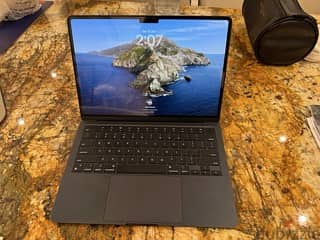 Apple MacBook Air M2 (2022) - 13.6" - 8GB RAM - 512GB SSD - Excellent