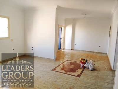 Apartment for rent new law – Al-Amal Division behind Hyundai Agency Airport view area: 150 m fourth floor – elevator