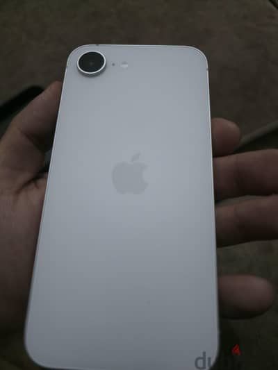 Apple - iPhone 16e