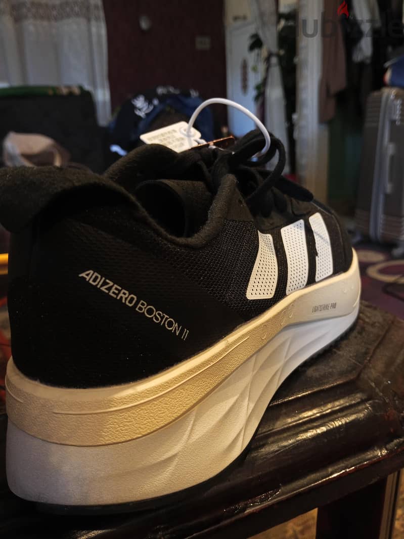 adida lightstrike pro 4