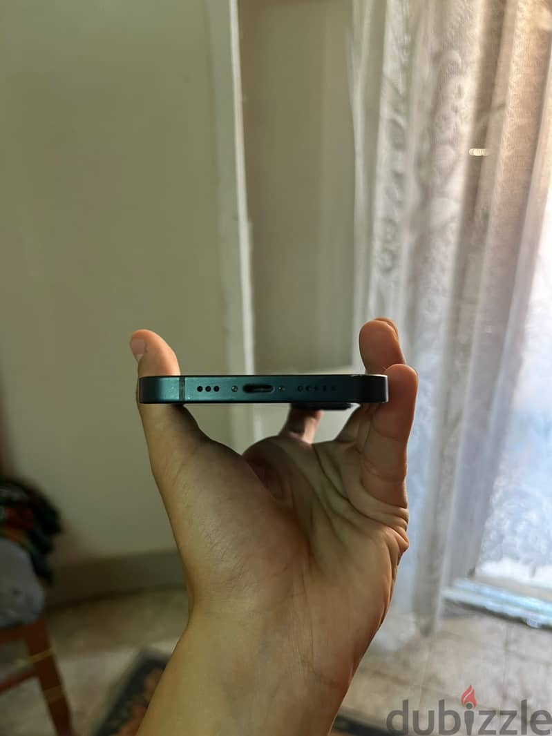 Iphone 13 4
