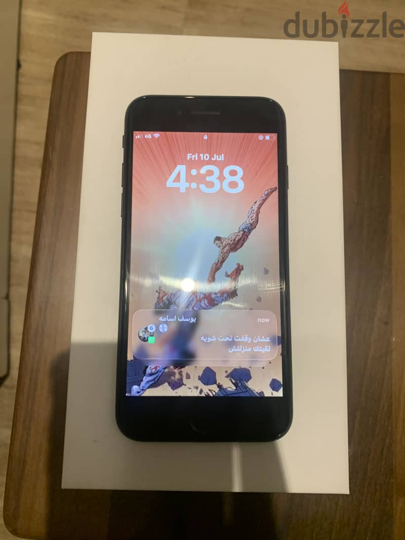 iPhone SE (2020) 2