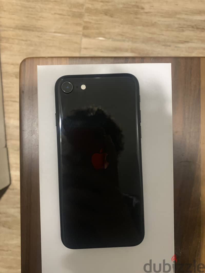 iPhone SE (2020) 3