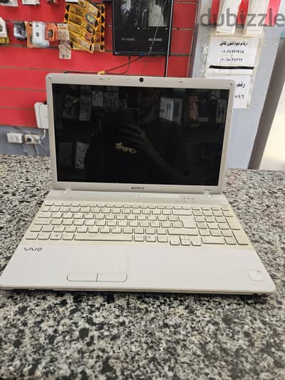 للبيع: لابتوب سوني فايو (Sony Vaio) بحالة جيدة جداً