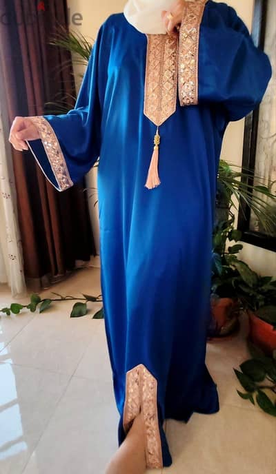 الجبه التونسيه جميع الالوان و الخامات . . . صنع في تونس