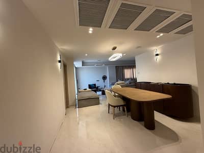 Ultra super looks apartment 214m and 90m roof, with appliances