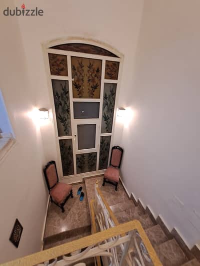 Twin House Villa in the most upscale and prestigious location, furnished at a special price Twin House Villa in the most upscale and prestigious location, furnished at a special price