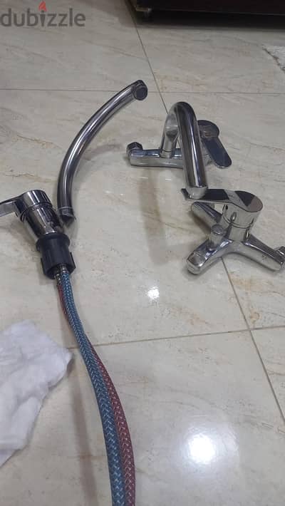 طقم خلطات  حمام
