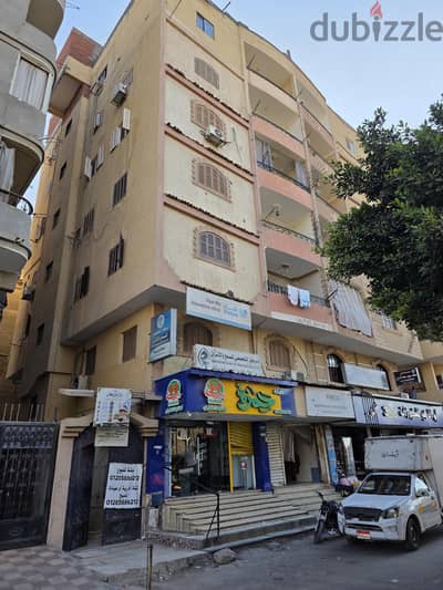 شقة سكنية أو إدارية للبيع