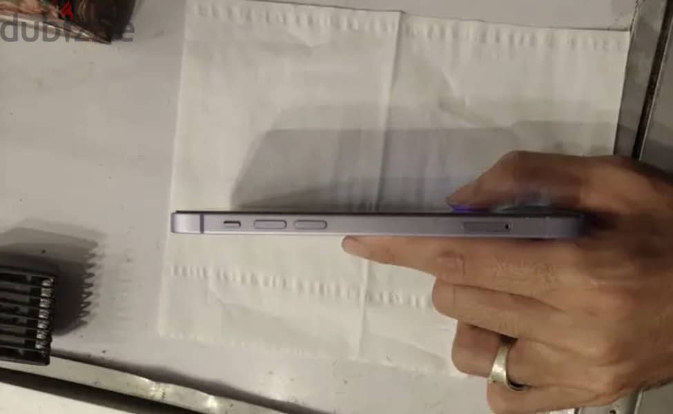 Apple - iPhone 12 4