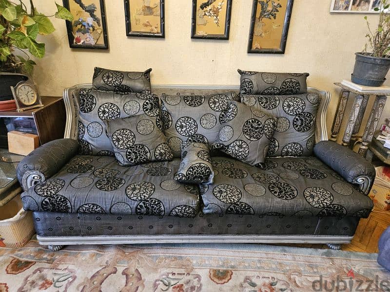 Living room 2