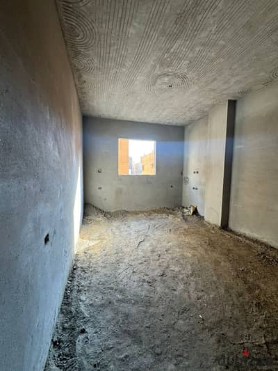Apartment for sale in the first neighborhood in front of MSA University and Wadi Degla Club, prime location and a bargain price